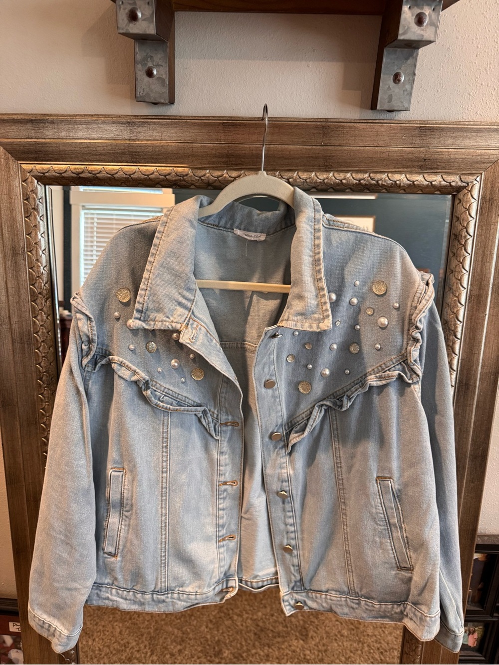 Chic Soul Light Blue Studded Denim Jacket with Ruffles